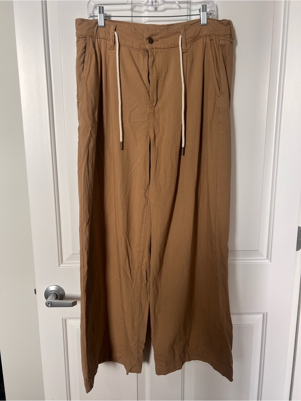 Old Navy Brown Wide-Leg Drawstring Chinos